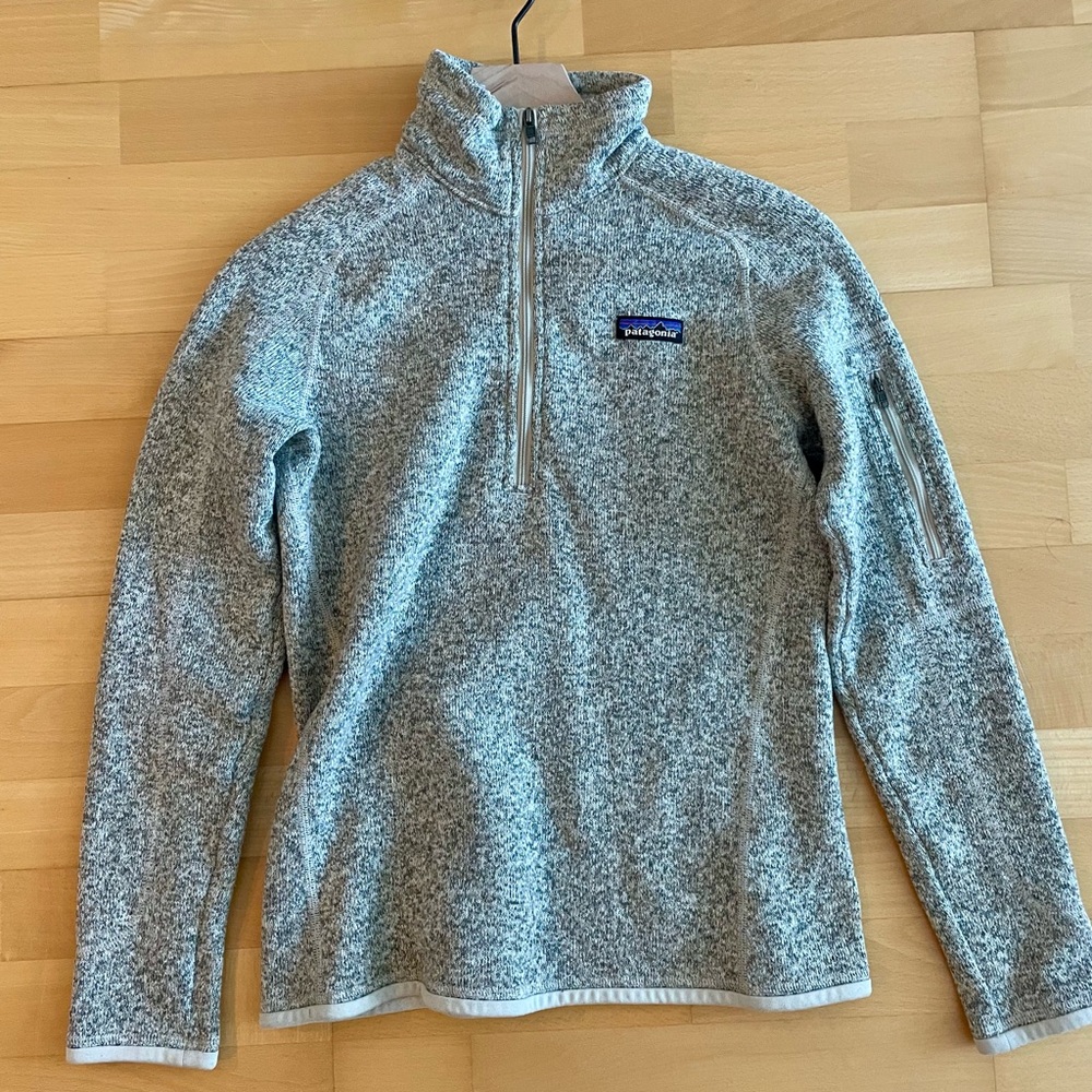 Patagonia Heathered Gray Fleece Pullover